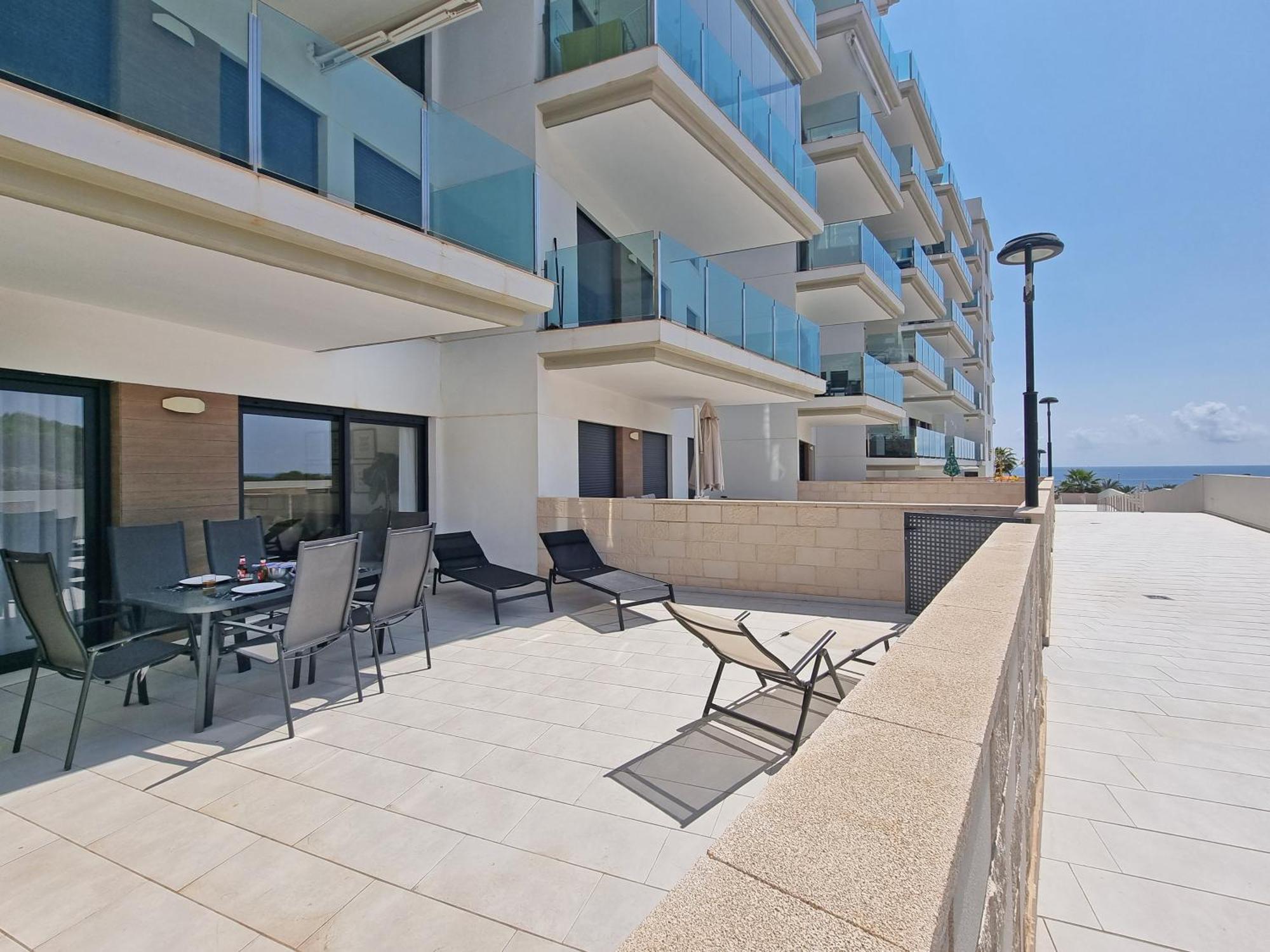 Beachfront Luxury Apartments By Nras Arenales del Sol Bilik gambar