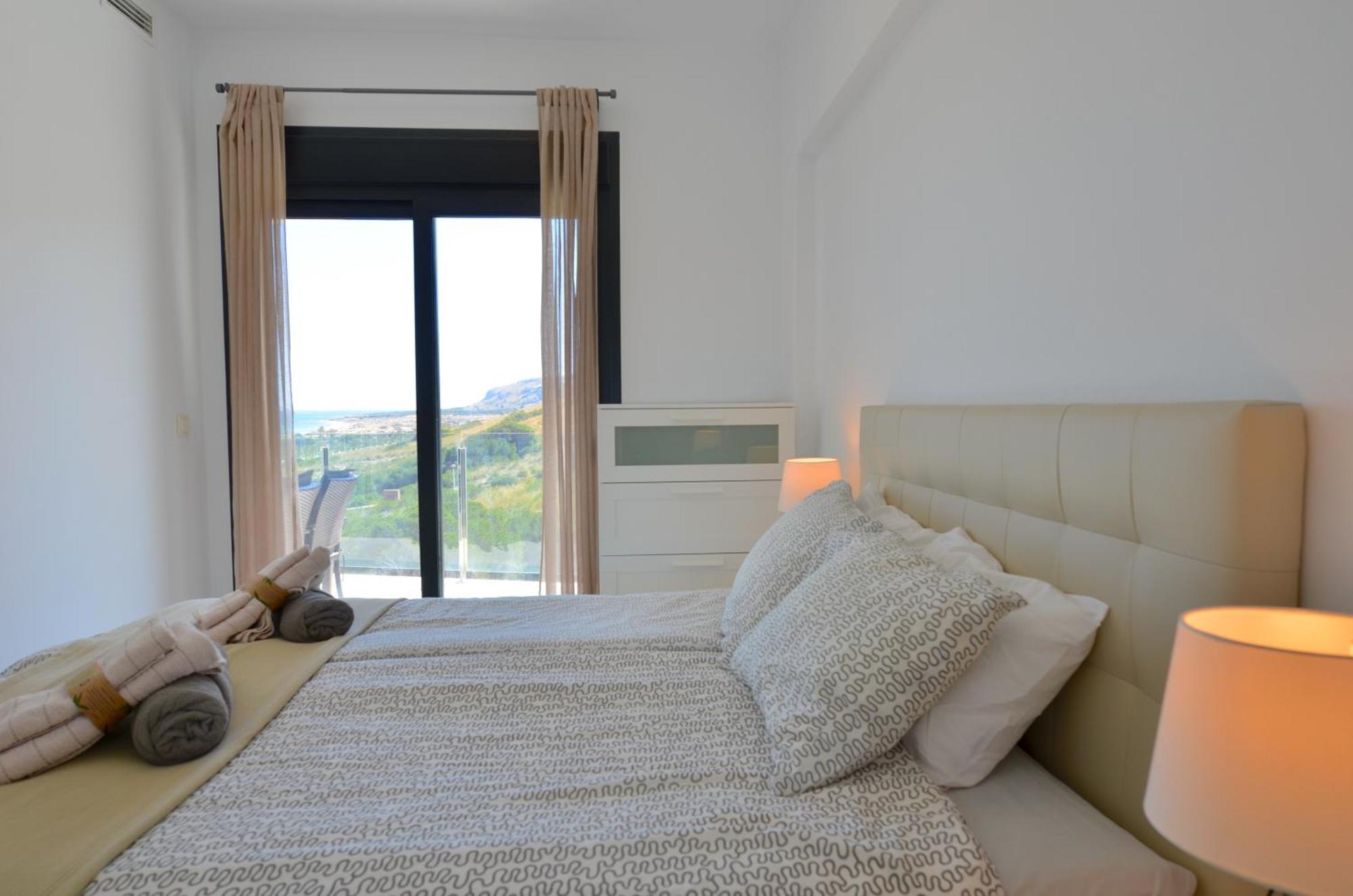 Beachfront Luxury Apartments By Nras Arenales del Sol Bilik gambar