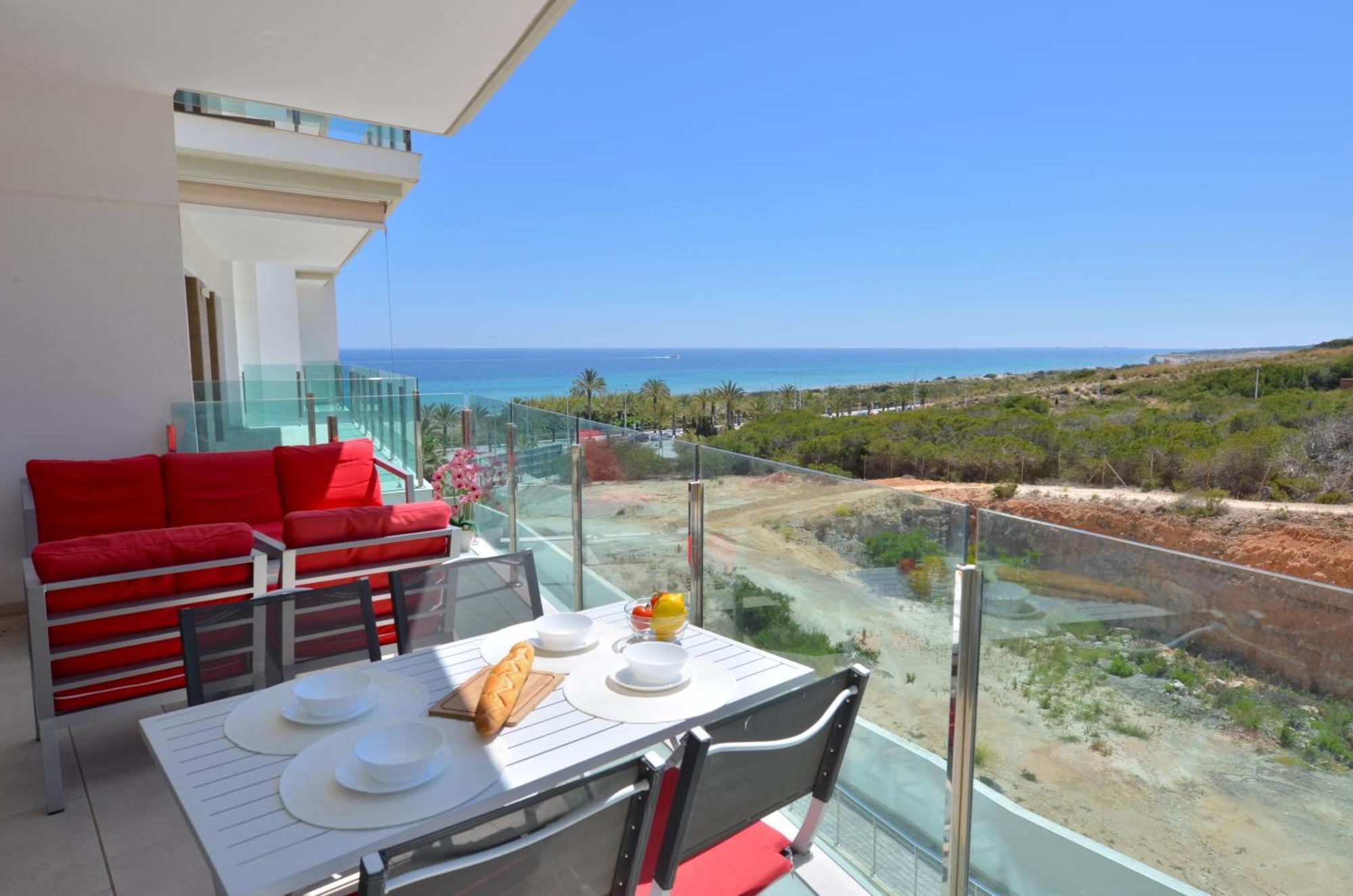 Beachfront Luxury Apartments By Nras Arenales del Sol Bilik gambar