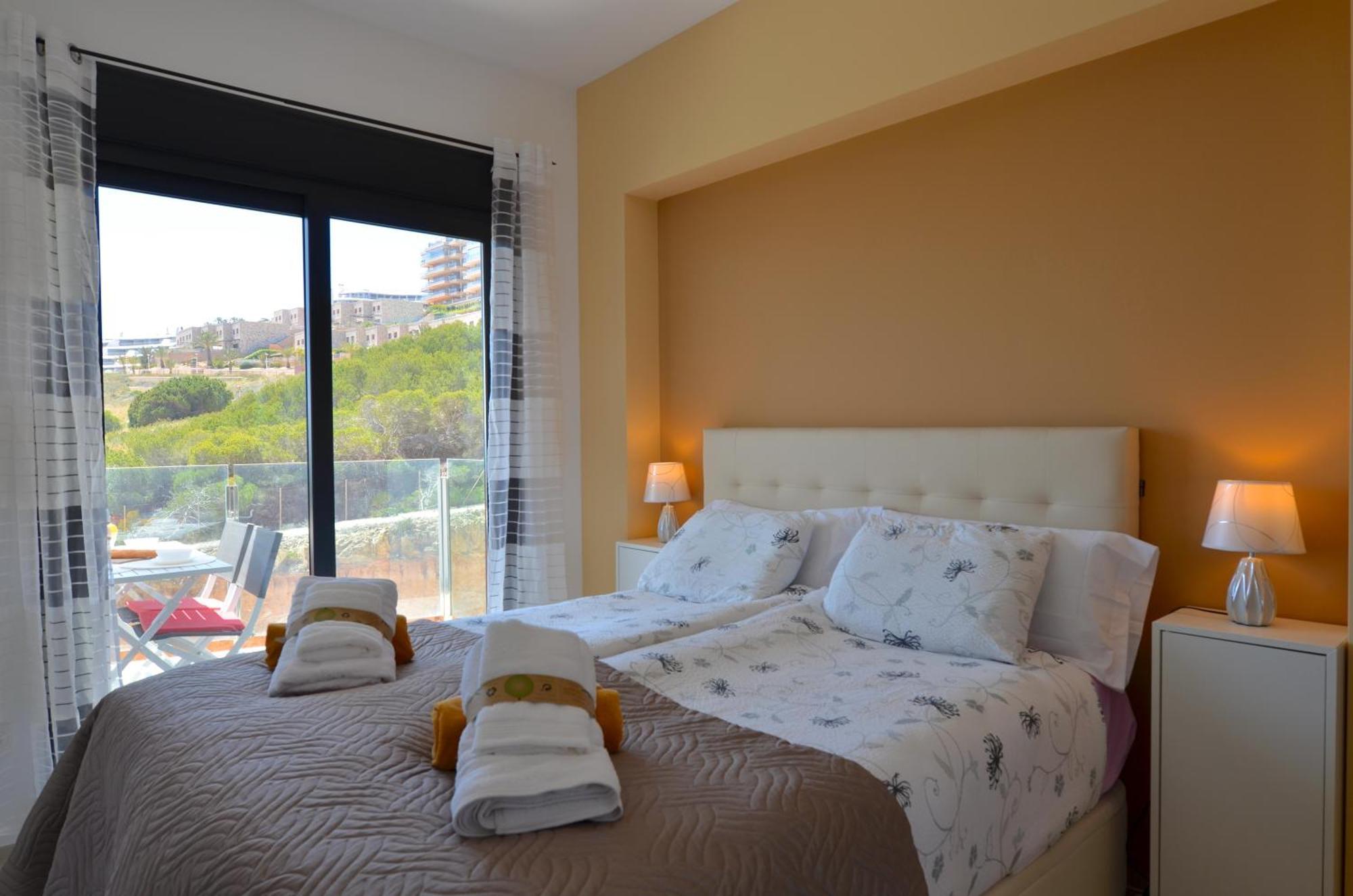 Beachfront Luxury Apartments By Nras Arenales del Sol Bilik gambar